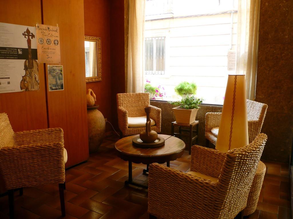 Hotel Pradas 哈卡 外观 照片